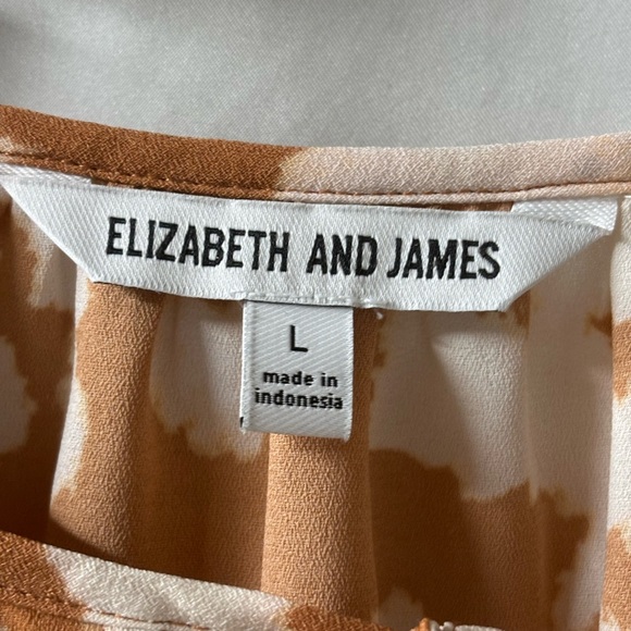 Elizabeth & James Large Women's Terracotta and White Print Long Sleeved Top - Picture 2 of 4